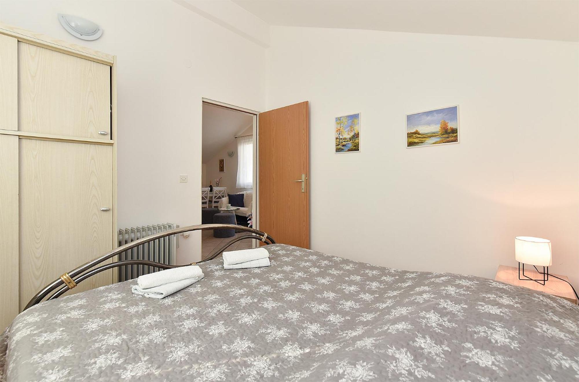 Apartment Mladen 1860 梅杜林 外观 照片